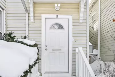 17 Buckingham Street #2, Somerville, MA 02143 - Photo 2