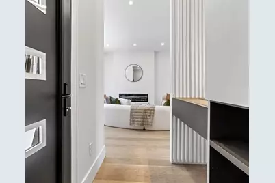 14 Pennsylvania Ave #14, Newton, MA 02461 - Photo 2