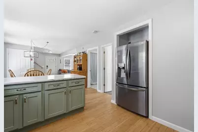 27 Ash St, Webster, MA 01570 - Photo 12