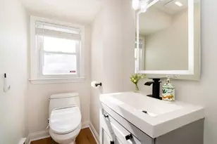 236 Fellsway W, Medford, MA 02155 - Photo 16