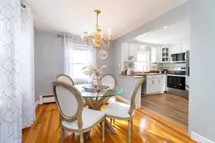 236 Fellsway W, Medford, MA 02155 - Photo 8