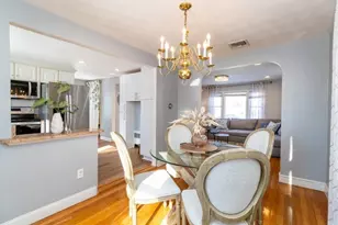 236 Fellsway W, Medford, MA 02155 - Photo 10