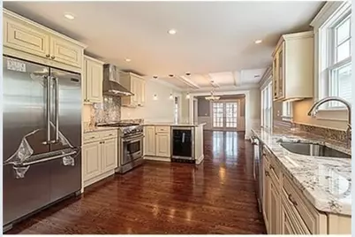 53 Carver Rd #2, Watertown, MA 02472 - Photo 12