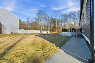 20 Mulhall Dr, Ashland, MA 01721 - Photo 34