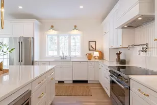 74 Teakettle Ln, Duxbury, MA 02332 - Photo 4