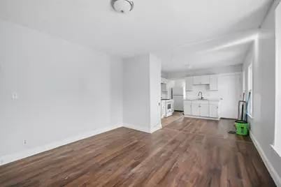 7-9 Glendell Ter, Springfield, MA 01108 - Photo 6