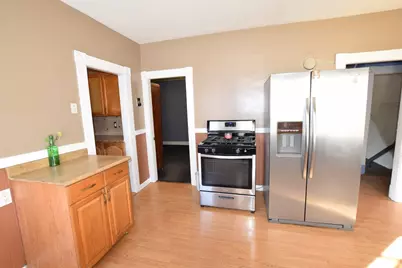 244 White, Lowell, MA 01854 - Photo 4