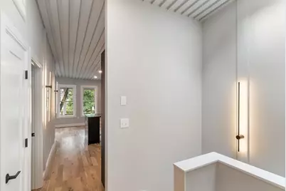 249 Marion Street #2, Boston, MA 02128 - Photo 4