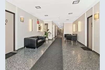 100 Marion Street #18, Brookline, MA 02446 - Photo 2