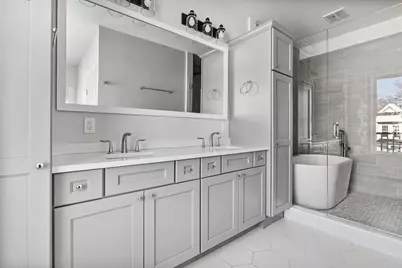 83 Centre St #2, Boston, MA 02124 - Photo 10