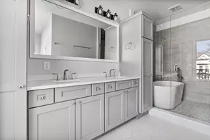 83 Centre St, Boston, MA 02124 - Photo 10