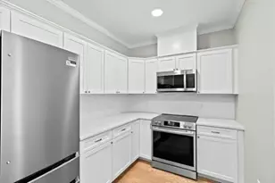 485 Blue Hills Pkwy, Milton, MA 02186 - Photo 6