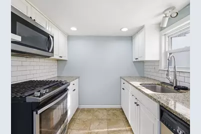 1 Sweeney Ct, Andover, MA 01810 - Photo 6