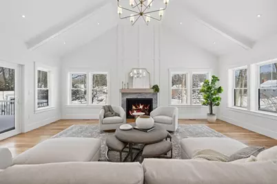 15 Mayflower Rd, Winchester, MA 01890 - Photo 4