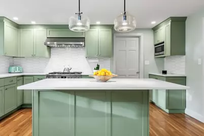 13 Morningside Dr, Beverly, MA 01915 - Photo 6