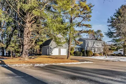 13 Morningside Dr, Beverly, MA 01915 - Photo 2