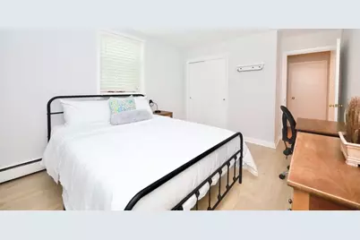 11 Cogswell Ave #6, Cambridge, MA 02140 - Photo 4