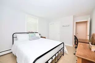 11 Cogswell Ave, Cambridge, MA 02140 - Photo 4