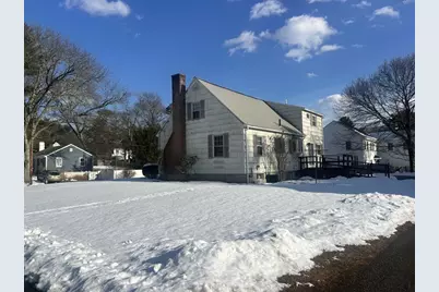 51 Woodland Dr, Framingham, MA 01701 - Photo 2