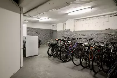 32 Ransom Rd #4, Boston, MA 02135 - Photo 18