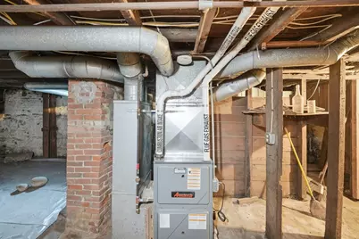 83 Mechanic, Westfield, MA 01085 - Photo 32