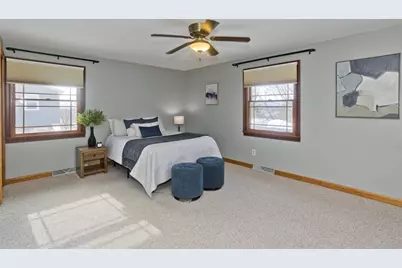 94 Vermont St., Holyoke, MA 01040 - Photo 22