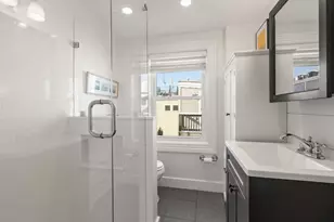 114 Elm St, Boston, MA 02129 - Photo 8