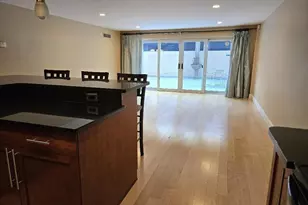 1600 Beacon St, Brookline, MA 02446 - Photo 8