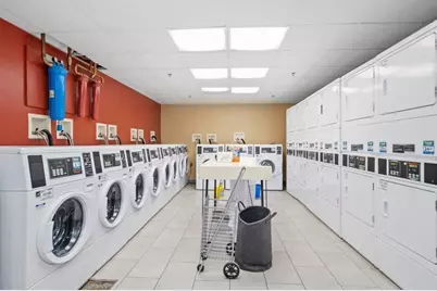 1600 Beacon St #207, Brookline, MA 02446 - Photo 4