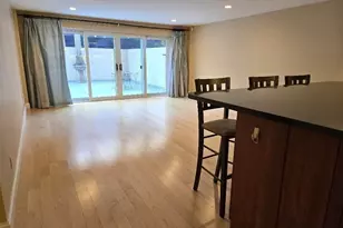 1600 Beacon St, Brookline, MA 02446 - Photo 8