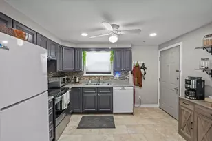 172 Perry Ave, Worcester, MA 01610 - Photo 20