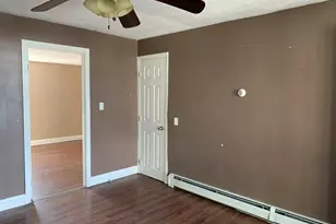 934 County St, Fall River, MA 02723 - Photo 2