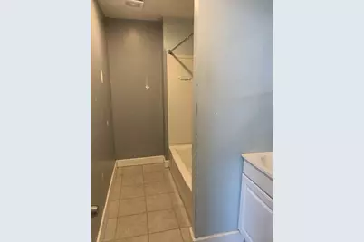 934 County St #3 rear, Fall River, MA 02723 - Photo 8