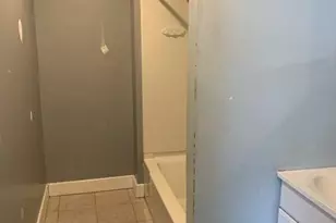 934 County St, Fall River, MA 02723 - Photo 8