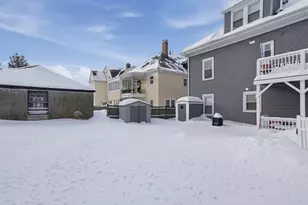 13 Roslyn St, Salem, MA 01970 - Photo 26