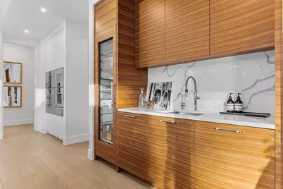 286 Country Dr, Weston, MA 02493 - Photo 6