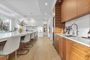 286 Country Dr, Weston, MA 02493 - Photo 8