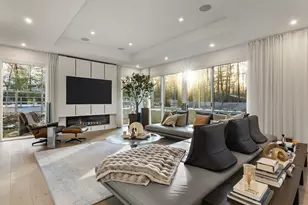 286 Country Dr, Weston, MA 02493 - Photo 10