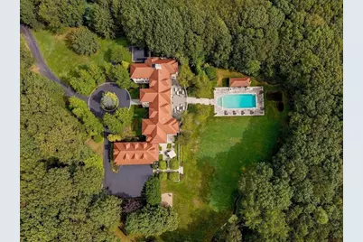 18 Longmeadow Drive, Westwood, MA 02090 - Photo 2