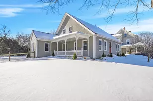 26 Maple St, Mendon, MA 01756 - Photo 1