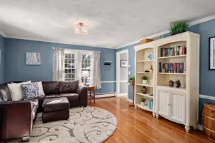 22 Gryzboska Cir, Framingham, MA 01702 - Photo 8