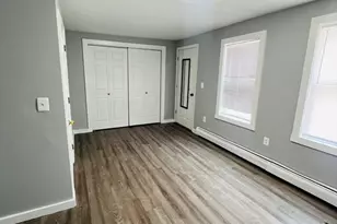 19 Myrtle Ave, Webster, MA 01570 - Photo 8