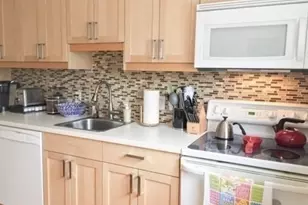 32 Westgate Rd, Boston, MA 02467 - Photo 4