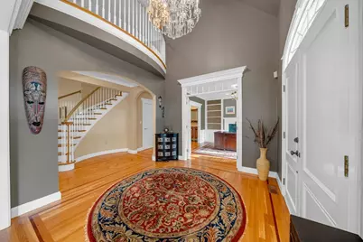 4 Andover Country Club Ln, Andover, MA 01810 - Photo 2