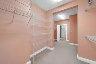 4 Andover Country Club Ln, Andover, MA 01810 - Photo 16