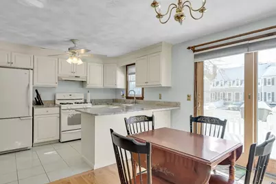 20 Woodland Dr #376, Lowell, MA 01852 - Photo 12