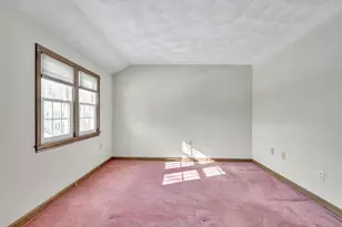 20 Woodland Dr, Lowell, MA 01852 - Photo 10