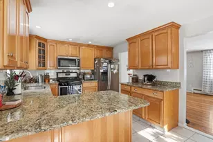49 Lawrence St, Leominster, MA 01453 - Photo 10