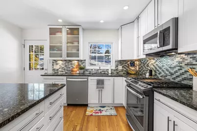 27 Audubon Rd, Reading, MA 01867 - Photo 14