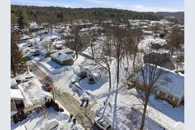 27 Jerome St, Southbridge, MA 01550 - Photo 16